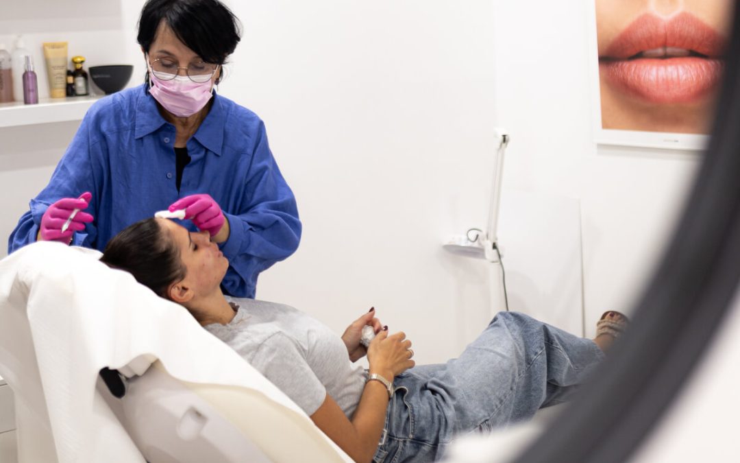 Pomlađivanje lica kao dugoročna strategija: zašto kvaliteta kože vrijedi više od brzih rezultata