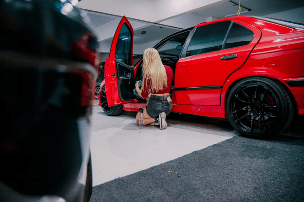 Koliko su žene vozači posvećene održavanju automobila u poređenju sa muškarcima?